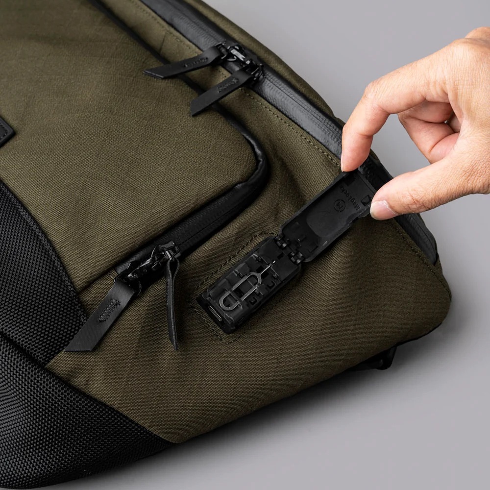 ALPAKA Bravo Sling Max V2 | Army Green Axogrid 300D w/Blood Orange Interior NWT* - Picture 16 of 16